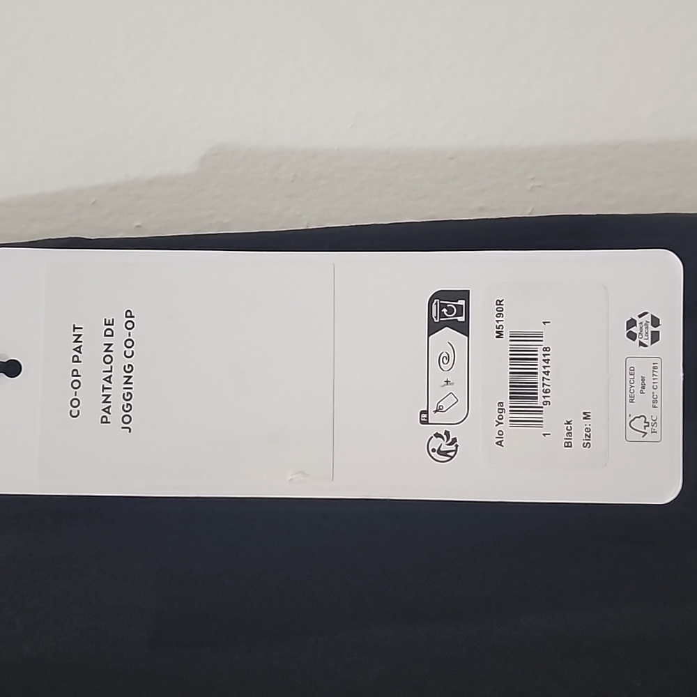 Alo Co-Op Pants - Picture 5 of 12